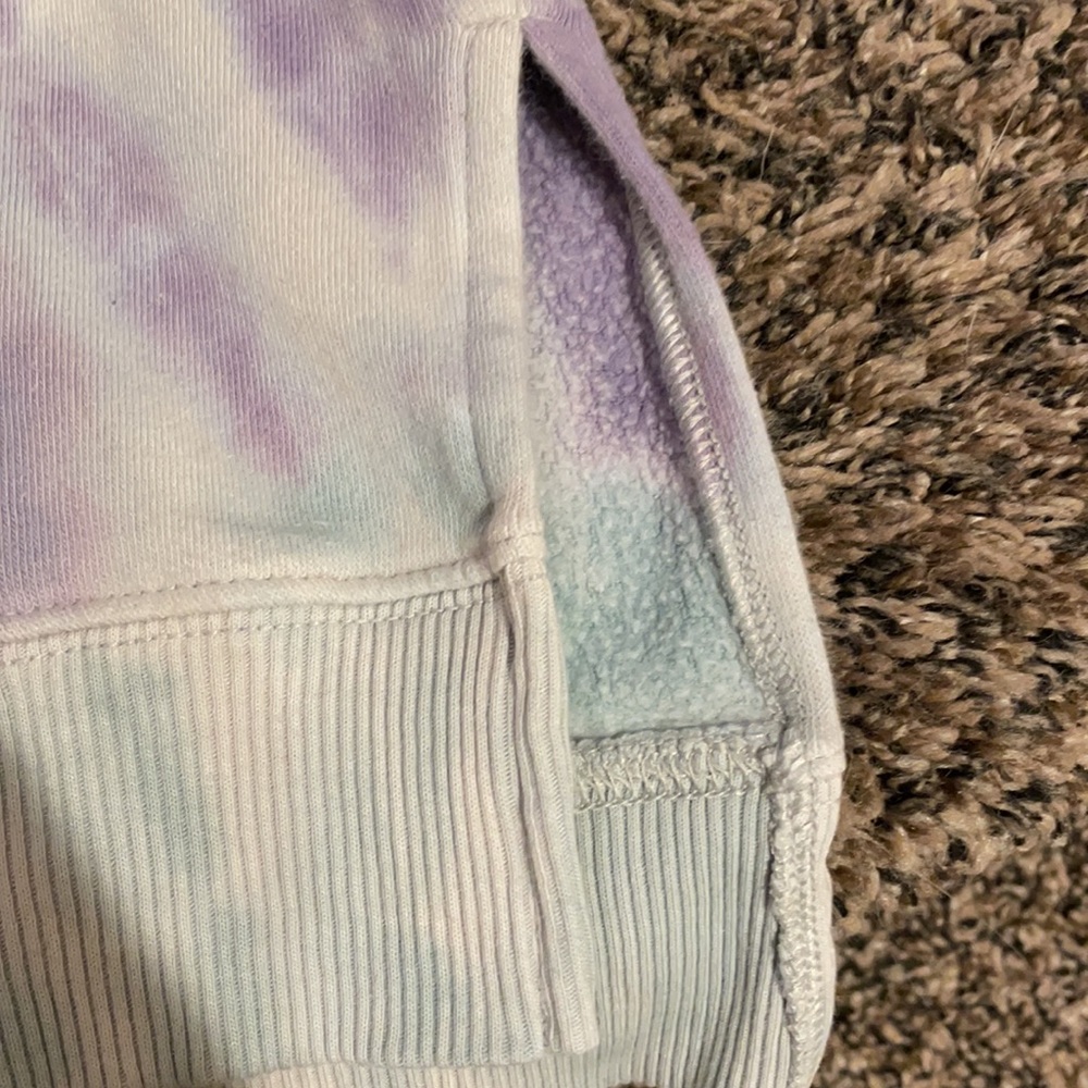 American Eagle Sweatshirt - Picture 4 of 5